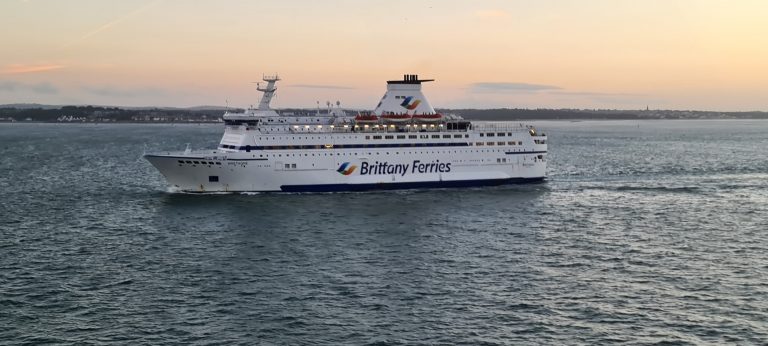 Brittany Ferries Bretagne Leaving Portsmouth